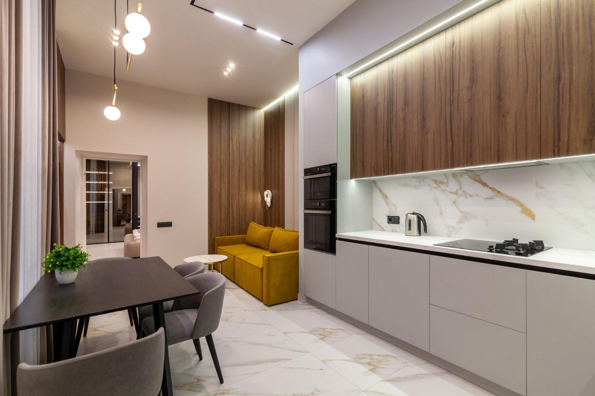 Apartament Leogrand Jacuzzi On Malaniuka 2 Lwów Zewnętrze zdjęcie